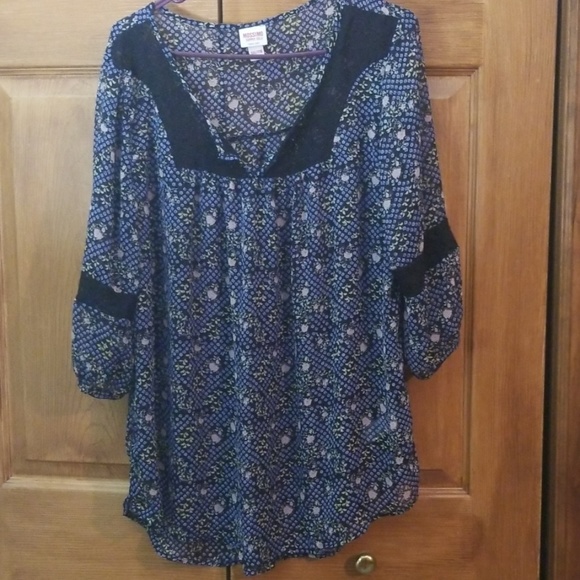 Mossimo Supply Co. Tops - Mossimo XXL